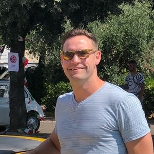 Meet your Posher, Benson